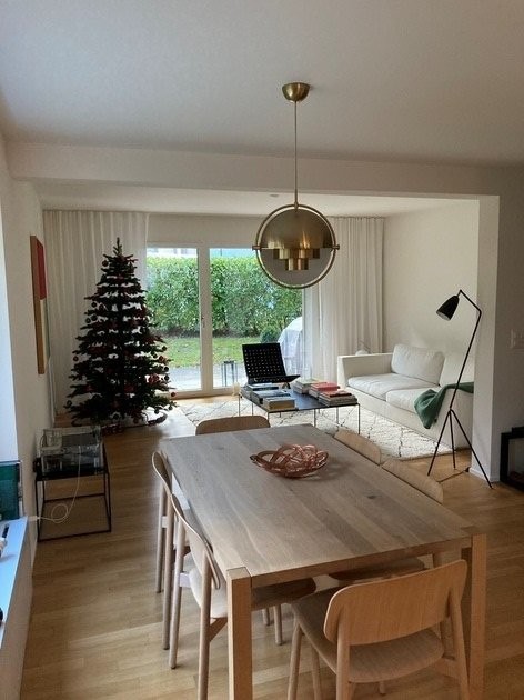 Moderne Gartenwohnung an bester Lage in der Stadt Zürich 5