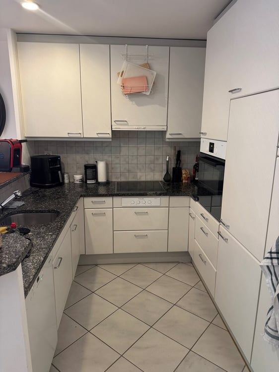 Charmante 2.5 Zimmerwohnung in Affoltern Zürich zu vermieten 4