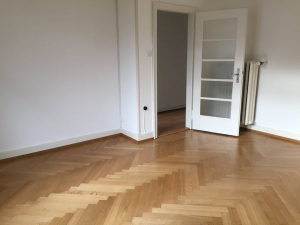 Charmante 2-Zimmer-Altbauwohnung in zentraler Lage 5