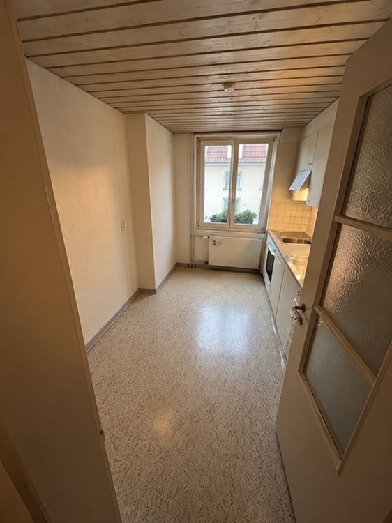 2 Zimmerwohnung am Manesseplatz befristet zu vermieten 5