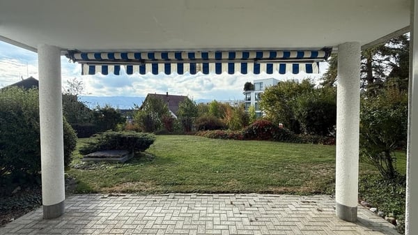 Wohnen im Grünen - grosszügige 3.5-Zimmerwohnung mit Gartensitzplatz