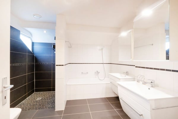 1.5-Zimmer-Haus an ruhiger, zentraler Lage mit Garten, GRATISMONAT 5