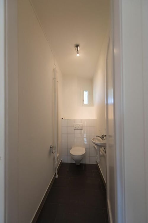 Moderne Altbau-Wohnung an sonniger Lage mit Blick ins Freie 9