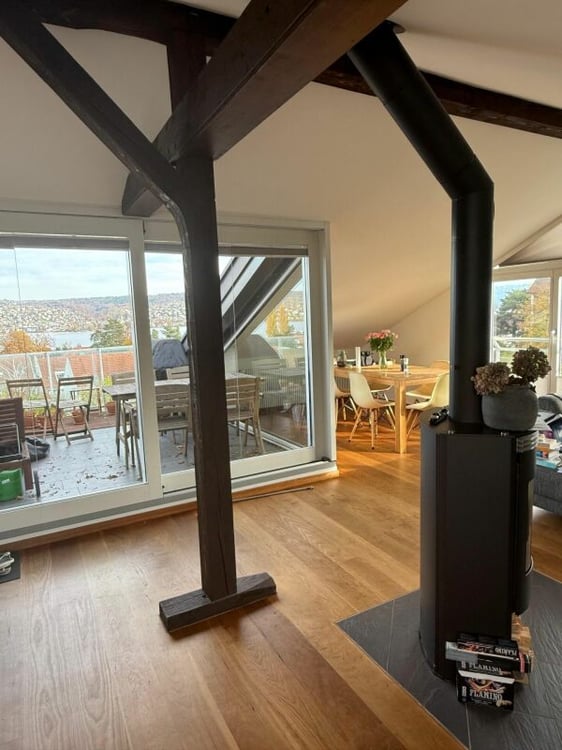 Komfortable 1.5-Zimmer-Attika-Wohnung 7