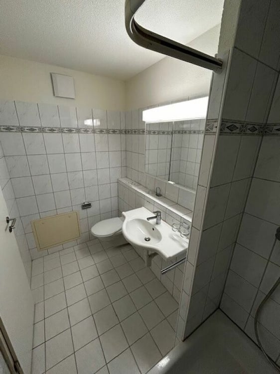 Charmante 3.5 Zimmer Attika-Wohnung zu vermieten 6