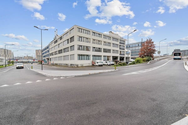 Zentral gelegene Gewerbefläche in Zürich-Altstetten 1