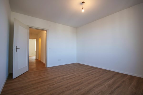 Einmaliges Wohnerlebnis - Unvergleichbare Weitsicht über die Stadt Zürich - Ihr neues Zuhause 8