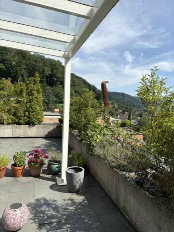 Ferienfeeling garantiert - Grosszügige Terrassenwohnung mit Weitblick 9