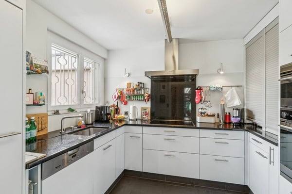 Ferienfeeling garantiert - Grosszügige Terrassenwohnung mit Weitblick 10