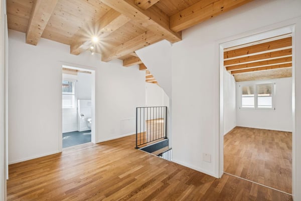 Grosszügiges Einfamilienhaus mit freiem Blick ins Grüne 7