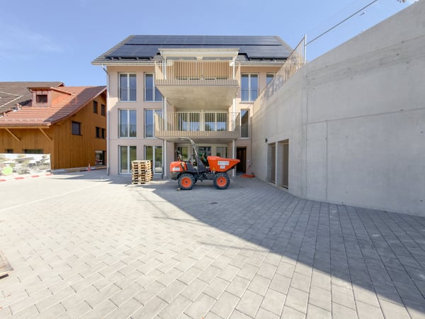 Erstvermietung - Grosszügige 2.5 Zimmer-Maisonettewohnung an ruhiger Lage 2