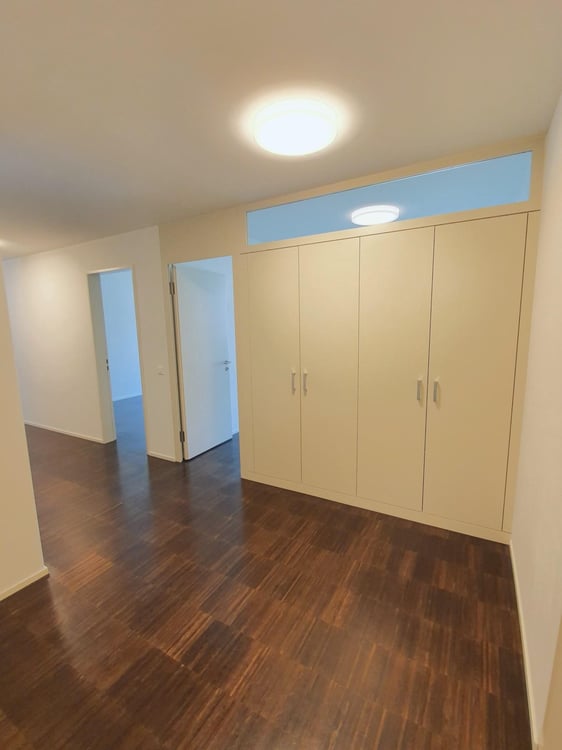 Im Herzen von Kloten: Moderne 3.5 Zimmerwohnung im EG 3