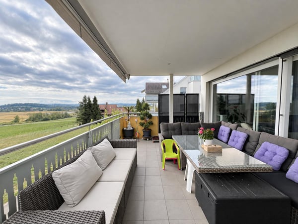 Hochwertiges Wohnen mit Blick ins Neeracher Ried 8