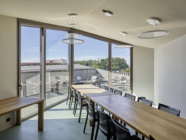 Kloten-Milano: Schwimmbad, Gym, Fitness und vieles mehr im Haus 11