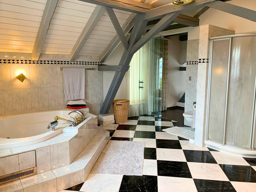 4.5-Zimmer-Riegelhaus an begehrter Wohnlage