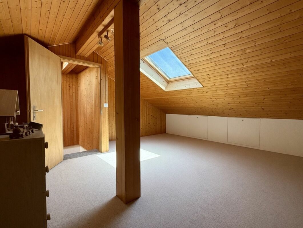 6.5-Zimmer-Reihenmittelhaus an bevorzugter Wohnlage