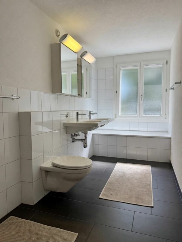 Exklusive 4.5-Zimmer-Gartenmaisonettewohnung mit Zusatzräumlichkeiten