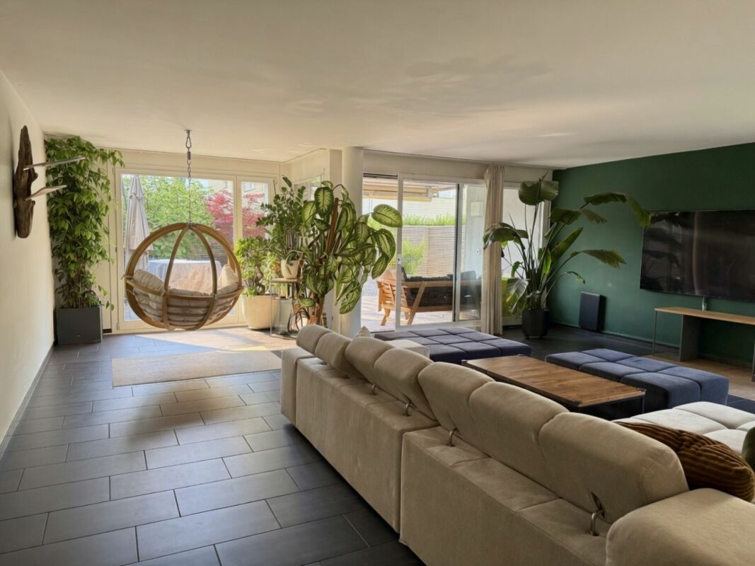 Exklusive 4.5-Zimmer-Gartenmaisonettewohnung mit Zusatzräumlichkeiten