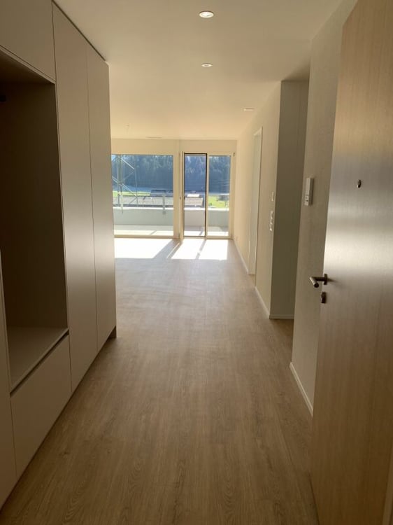 Neuwertige, moderne 2.5-Zimmer-Wohnung in der Überbauung SONNENBÜEL in Eschenbach 6