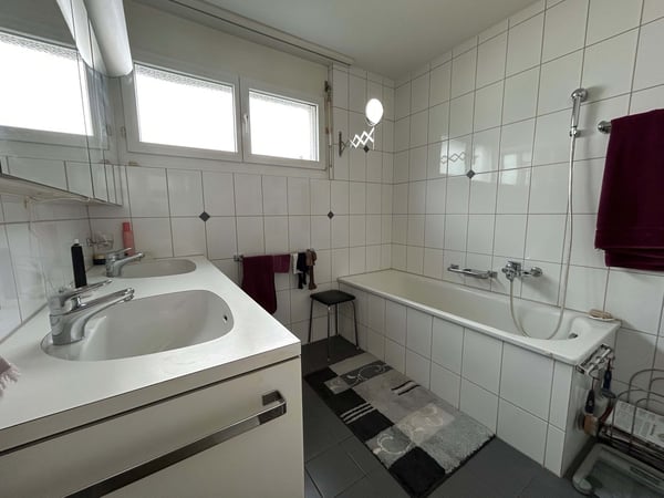 Moderne Eigentumswohnung an ruhiger Wohnlage mit zwei Sitzplätzen 4