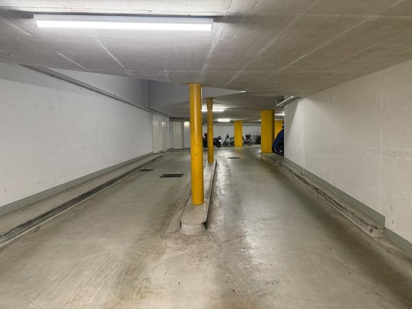 Autoeinstellplätze in Adliswil zu vermieten 2