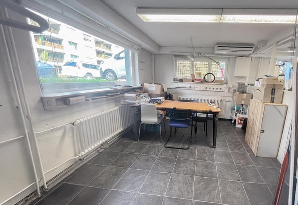 Gewerberaum mit viel Tageslicht im 1. UG 1