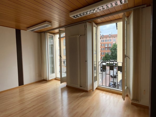 UFFICI IN CENTRO CITTÀ - PIAZZA CIOCCARO 3