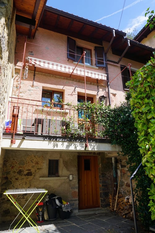 CASETTA DI NUCLEO IN VECCHIO BORGO CON GIARDINETTO 8