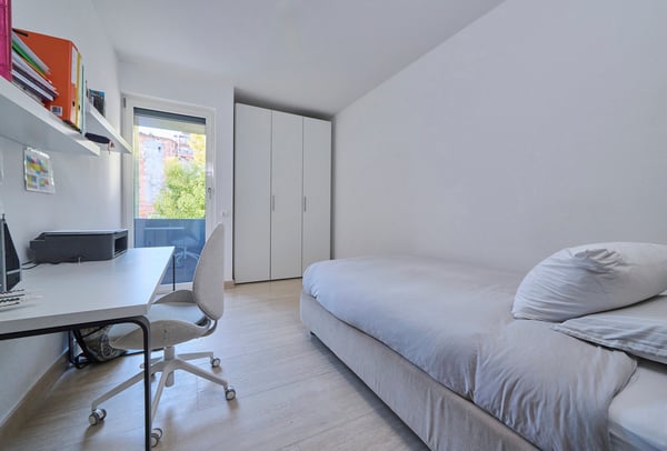 IN CONDOMINIO DI PRESTIGIO A DUE PASSI DAL CENTRO 8