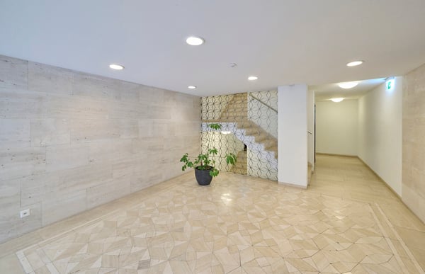 IN CONDOMINIO DI PRESTIGIO A DUE PASSI DAL CENTRO 12