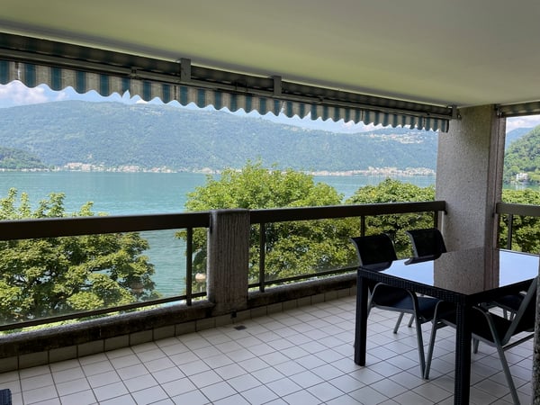 !! APP. CON DUE TERRAZZE DIRETTAMENTE AL LAGO !! 2