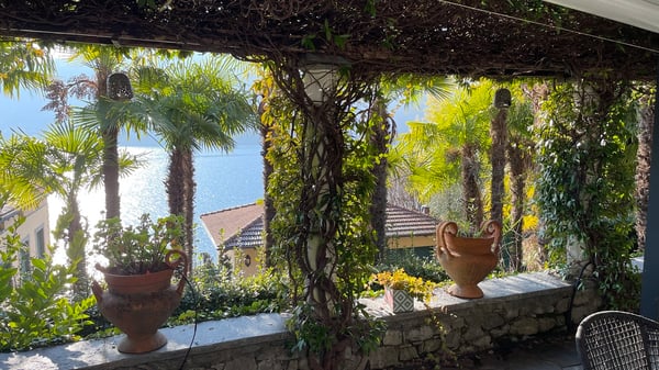 Valsolda: Bellissima villa ristrutturata sul lago di Lugano 2
