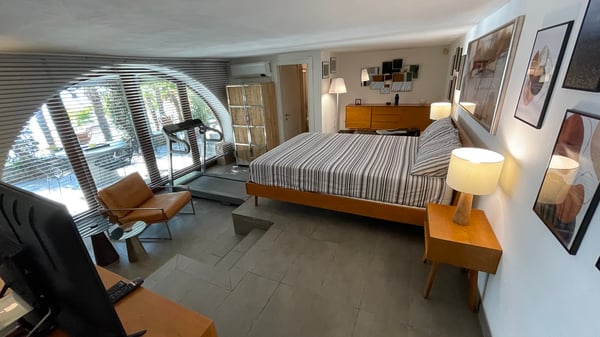 Valsolda: Bellissima villa ristrutturata sul lago di Lugano 10