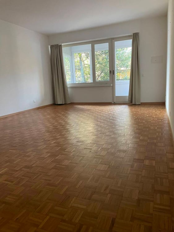 SPAZIOSO 2.5 LOCALI CON CUCINA ABITABILE E USO PISCINA 3