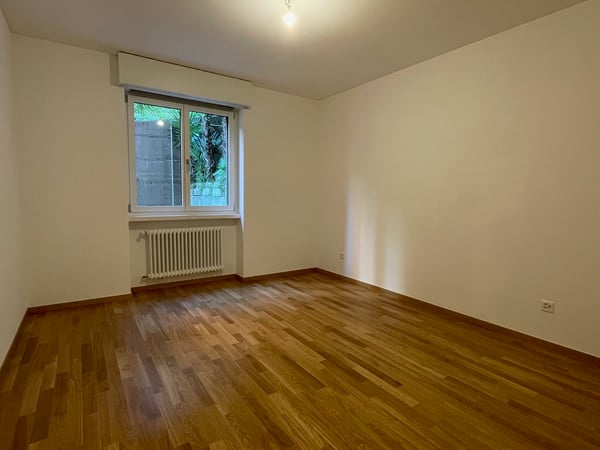 1.5 LOC. completamente RINNOVATO con GIARDINO 8