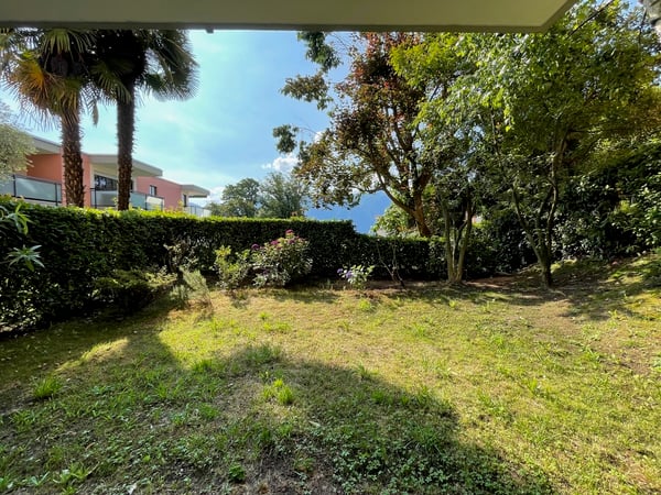 1.5 LOC. completamente RINNOVATO con GIARDINO 1