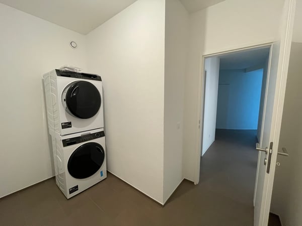 1.5 LOC. completamente RINNOVATO con GIARDINO 12
