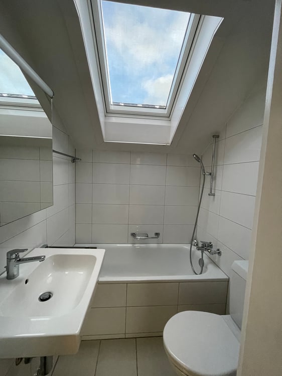 Charmantes 1.5 Zimmer-Dachgeschoss-Wohnung in Bassersdorf 7