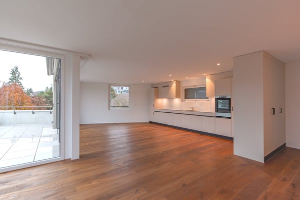 Attikawohnung mit grosser Terrasse – modern, hell & familienfreundlich 2