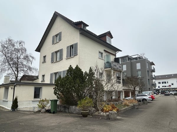 Charmantes Mehrfamilienhaus mit 3 Wohnungen in Regensdorf 5