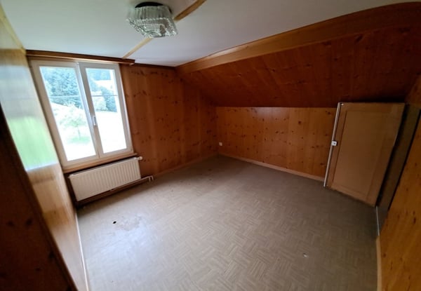 (Reserviert) Freistehendes 1.5 Zimmer Einfamilienhaus an toller Weitsicht-Lage 7