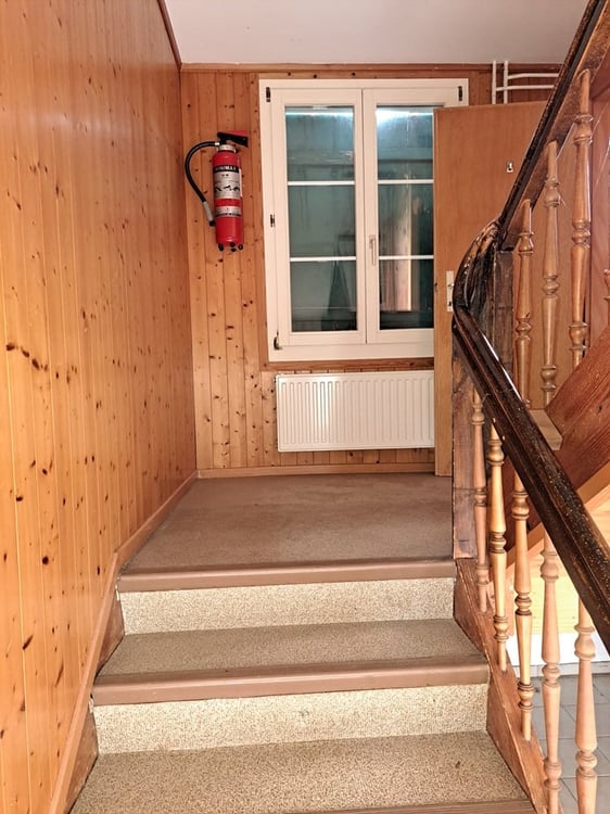 (Reserviert) Freistehendes 1.5 Zimmer Einfamilienhaus an toller Weitsicht-Lage 5