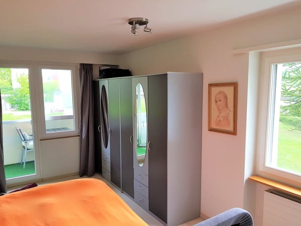 Sehr helle und schöne 1½ Zimmer Wohnung im Hochparterre in gesuchtem Wohnquartier 6