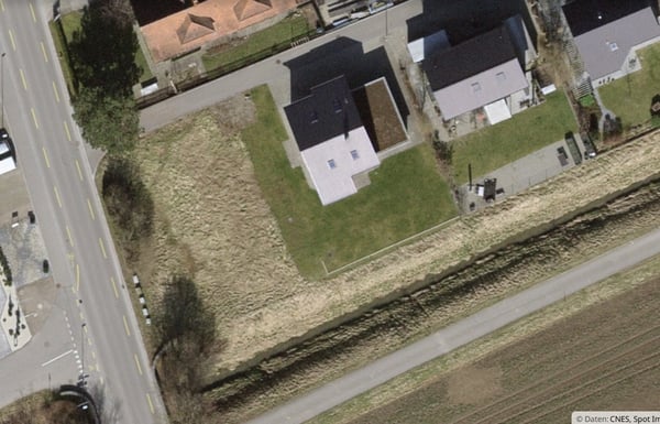 (Reserviert) Unverbaubare Aussichtslage für freistehendes EFH oder kleines MFH 1