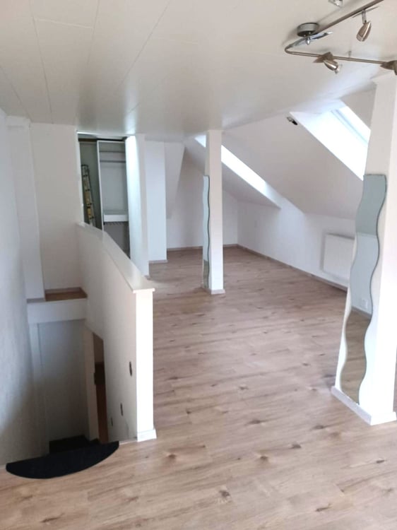 Lukratives Eck-Mehrfamilienhaus an zentraler Lage 15