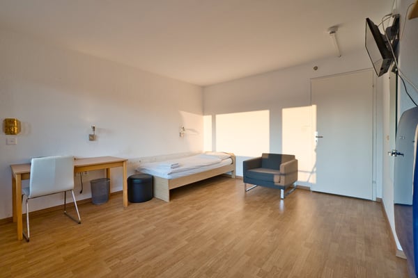 Gemütliches Hotelzimmer zum Wohnungsmietpreis in Wettingen! 7