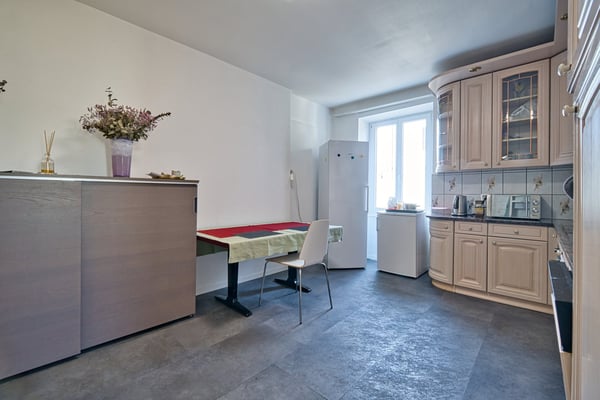 Gemütliches Zimmer in Suhr verfügbar 5