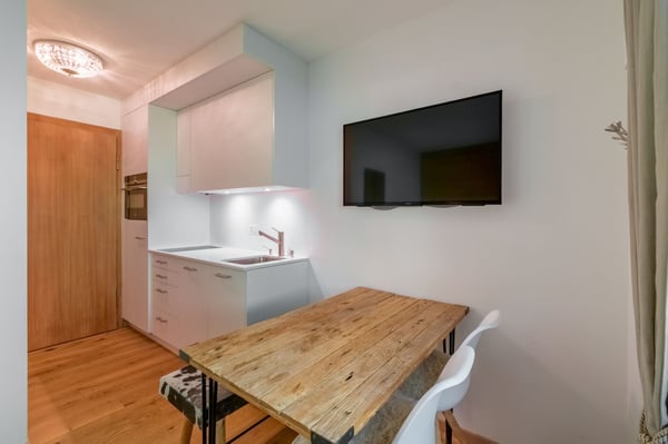 Stilvolles Alpen-Refugium – renoviertes Studio in Toplage St. Moritz 4