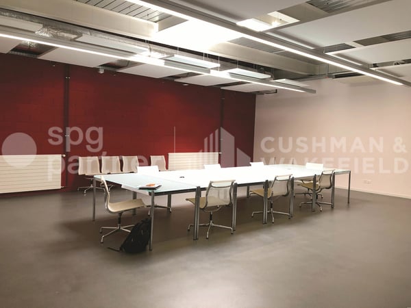 Grenet 21- Dépôts logistiques, ateliers artisanaux et bureaux modernes avec terrasse 10