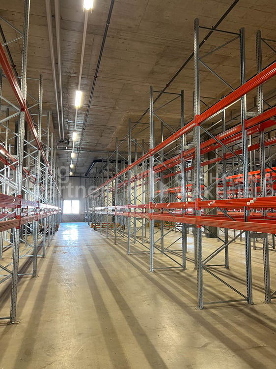 Grenet 21- Dépôts logistiques, ateliers artisanaux et bureaux modernes avec terrasse 3